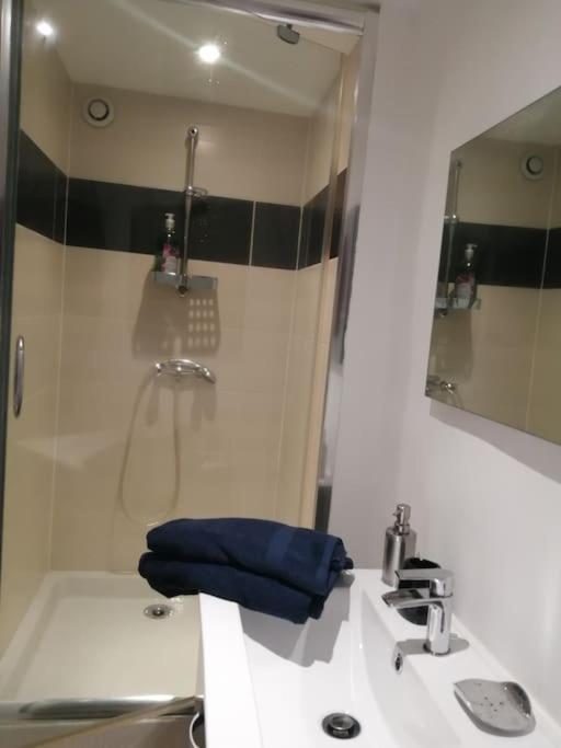 Petit Studio Au Coeur D'Uzes Apartman Kültér fotó
